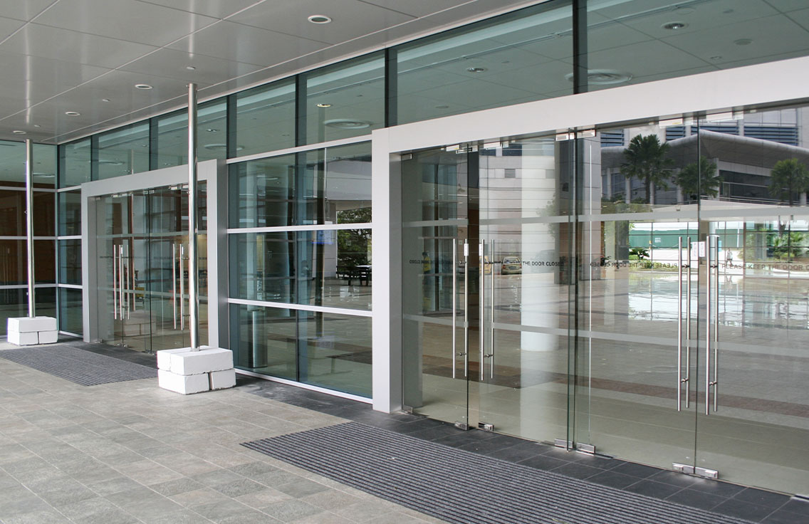 Steps to Repair Your Commercial Entry Door in Houston Commercial Door
